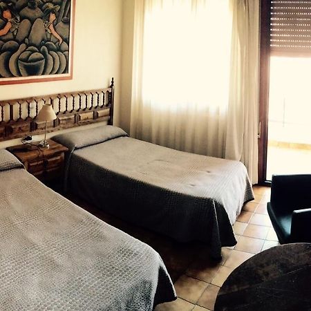 Hostal Mimosa Santander Rom bilde