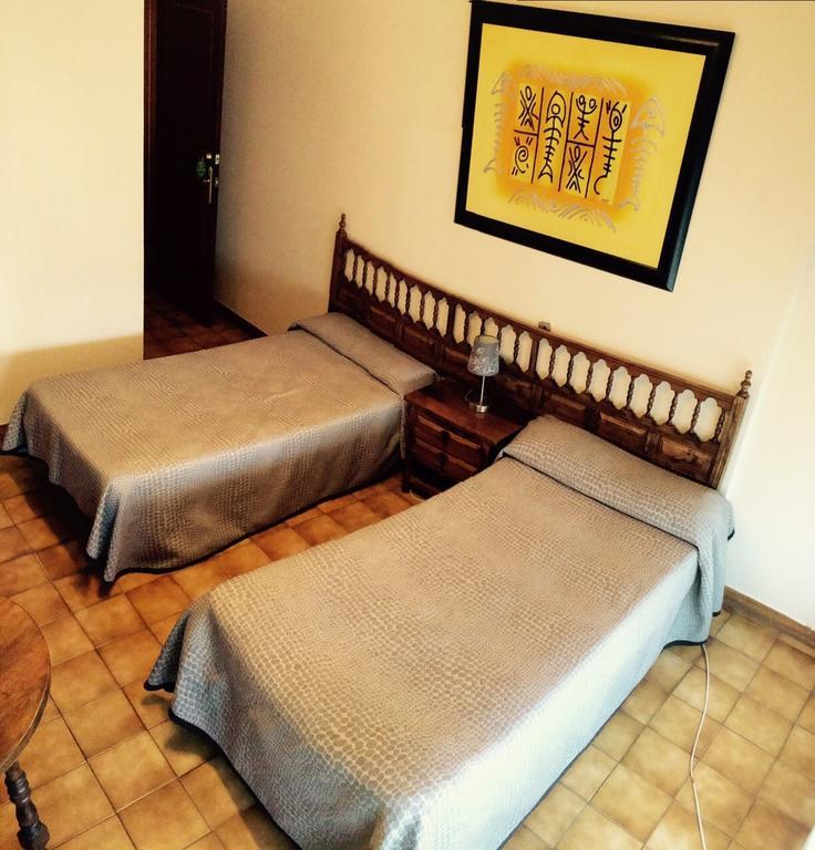 Hostal Mimosa Santander Rom bilde